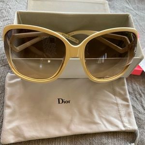 Christian Dior Madrague oversized sunglasses